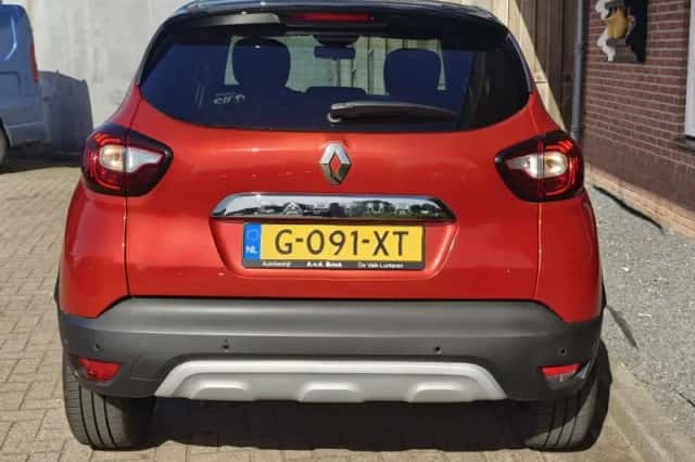Renault Captur (2020) thumbnail 6