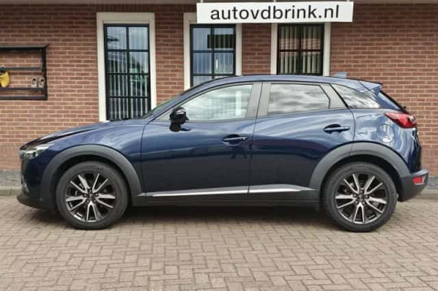 Mazda CX-3 (2017) thumbnail 2
