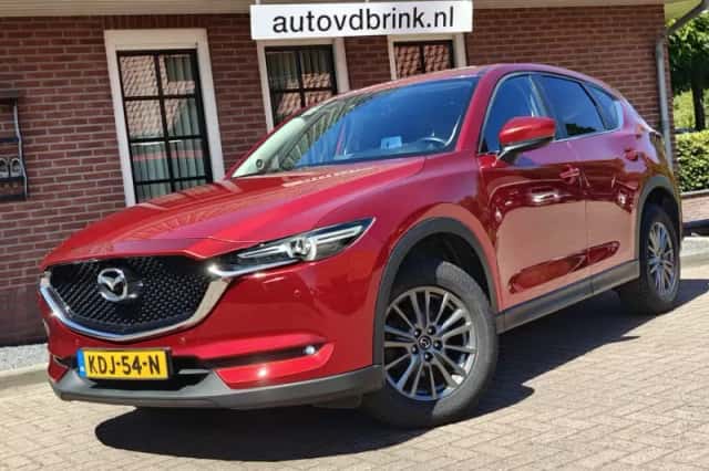 Mazda CX-5 (2017) thumbnail 1