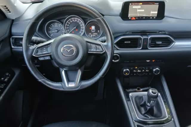 Mazda CX-5 (2017) thumbnail 5