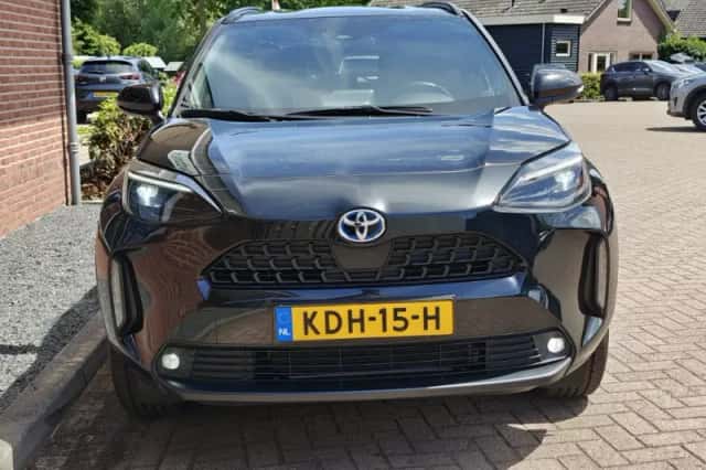 Toyota Yaris Cross (2022) thumbnail 4