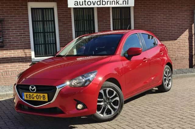 Mazda 2 (2017) thumbnail 1