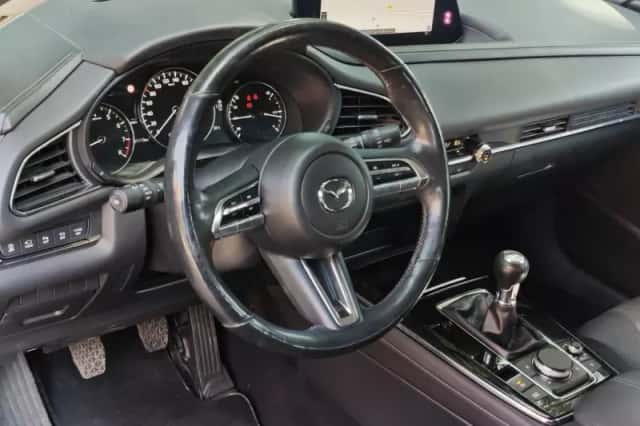 Mazda CX-30 (2021) thumbnail 3