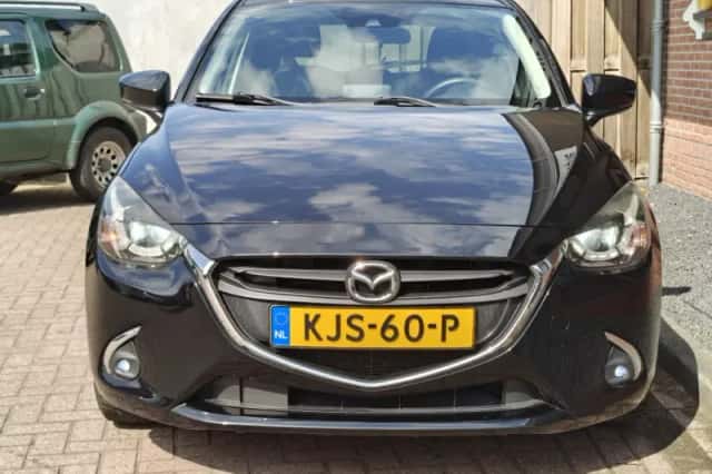 Mazda 2 (2017) thumbnail 4