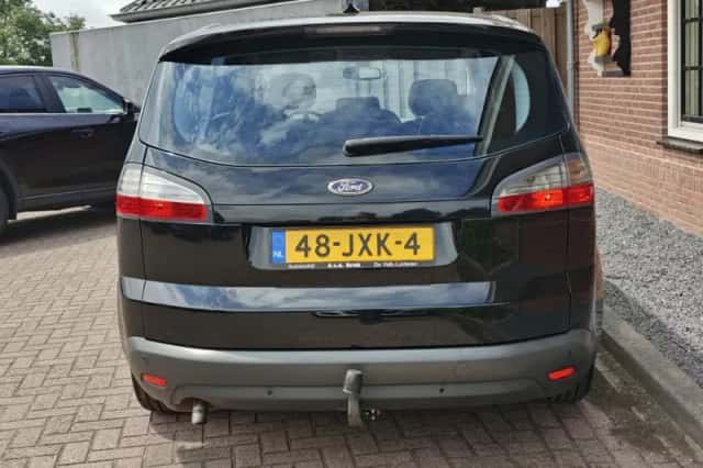 Ford S-Max (2009) thumbnail 6