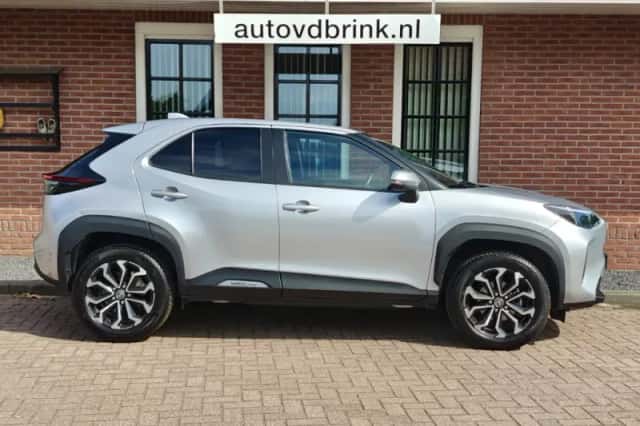 Toyota Yaris Cross (2022) thumbnail 6