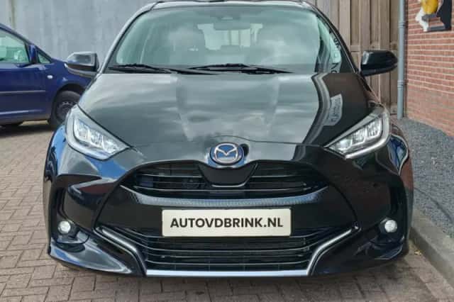 Mazda 2 Hybrid (2023) thumbnail 4