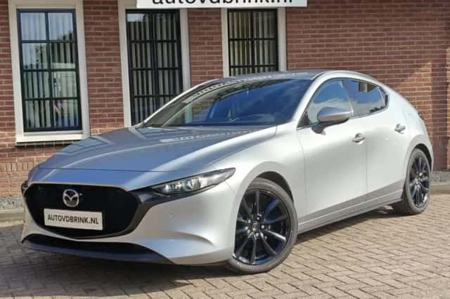 Mazda 3 (2019) thumbnail 1