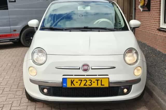 Fiat 500 (2012) thumbnail 4