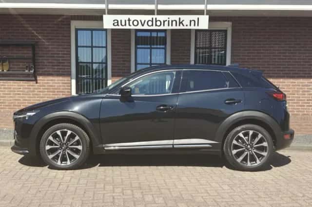Mazda CX-3 (2019) thumbnail 2