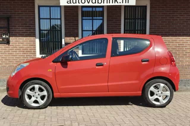Suzuki Alto (2014) thumbnail 2