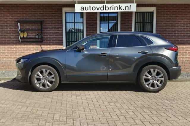 Mazda CX-30 (2022) thumbnail 2