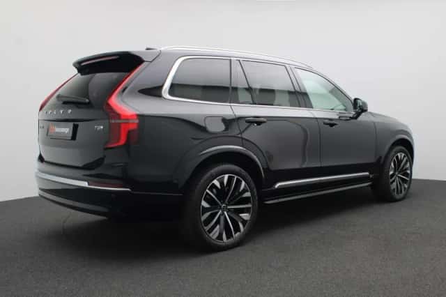 Volvo XC90 (2026) thumbnail 3