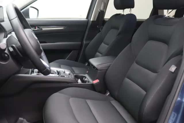 Mazda CX-5 (2023) thumbnail 5