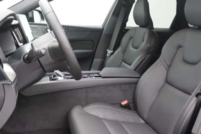 Volvo XC60 (2026) thumbnail 5