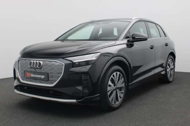 Audi Q4 e-tron (2024) thumbnail 1