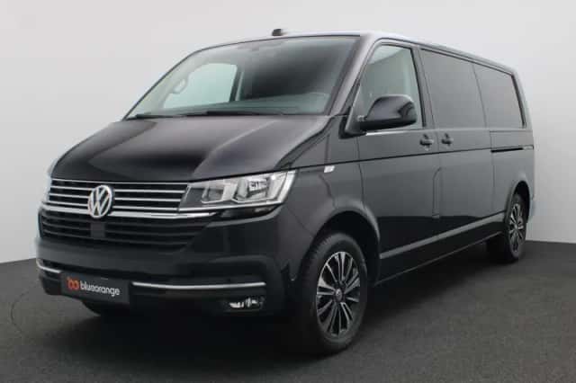 Volkswagen Transporter (2023) thumbnail 1