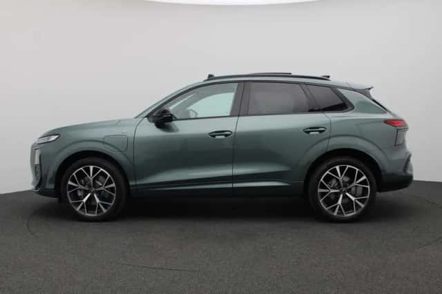 Audi Q3 (2026) thumbnail 2
