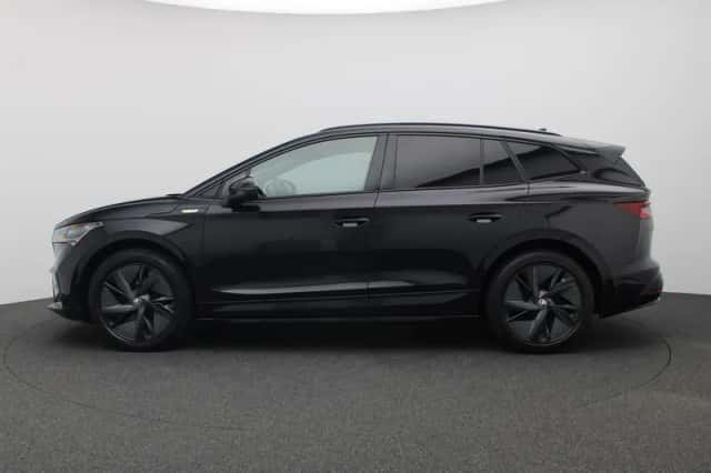 Škoda Enyaq (2023) thumbnail 2