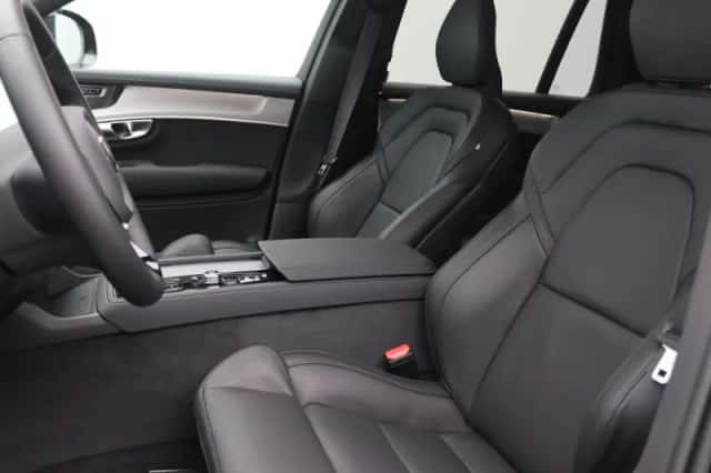 Volvo XC90 (2026) thumbnail 5