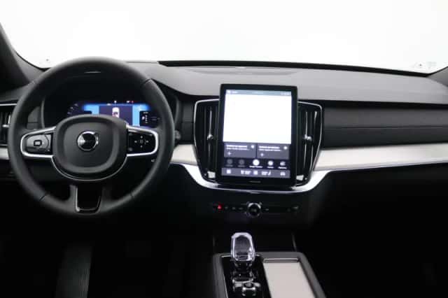 Volvo XC90 (2026) thumbnail 6