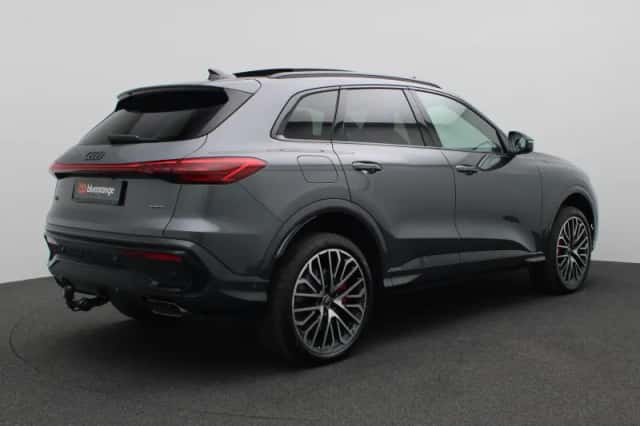Audi Q5 (2026) thumbnail 3