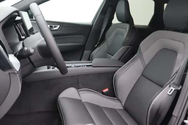 Volvo XC60 (2026) thumbnail 5