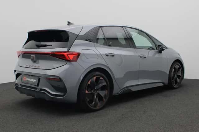 CUPRA Born (2024) thumbnail 3