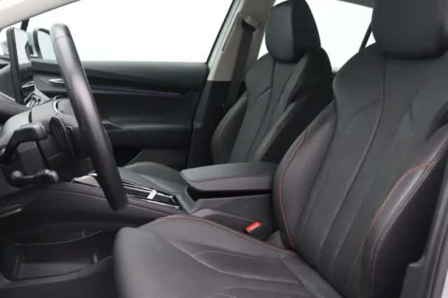 Škoda Enyaq (2023) thumbnail 5