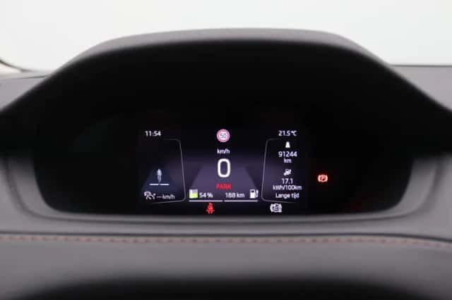 Škoda Enyaq (2023) thumbnail 6
