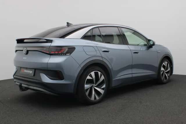 Volkswagen ID.5 (2024) thumbnail 3