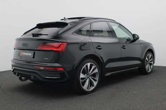 Audi Q5 (2025) thumbnail 3