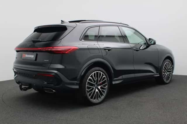 Audi Q5 (2026) thumbnail 3