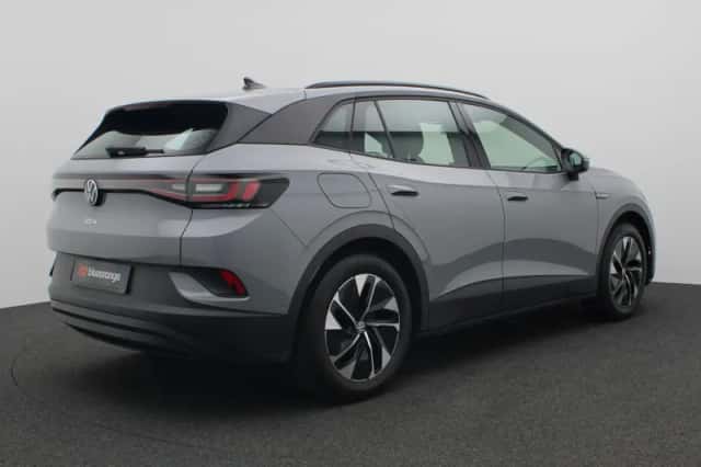 Volkswagen ID.4 (2023) thumbnail 3