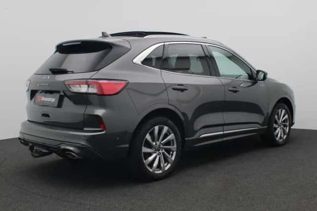 Ford Kuga (2023) thumbnail 3