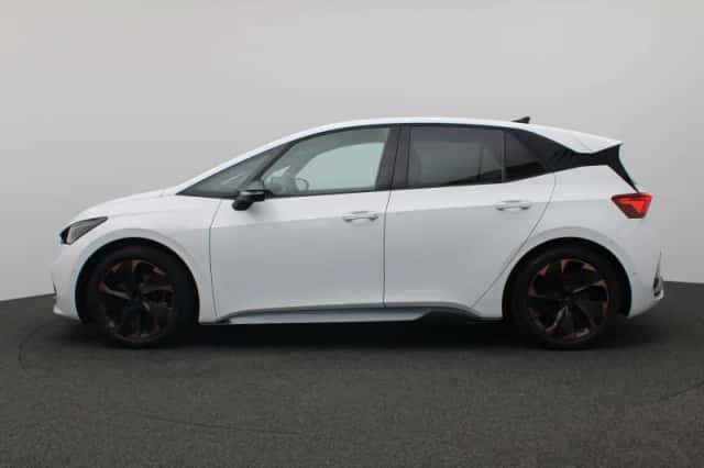 CUPRA Born (2022) thumbnail 2
