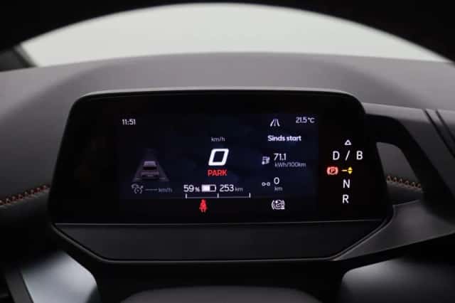 CUPRA Born (2022) thumbnail 6