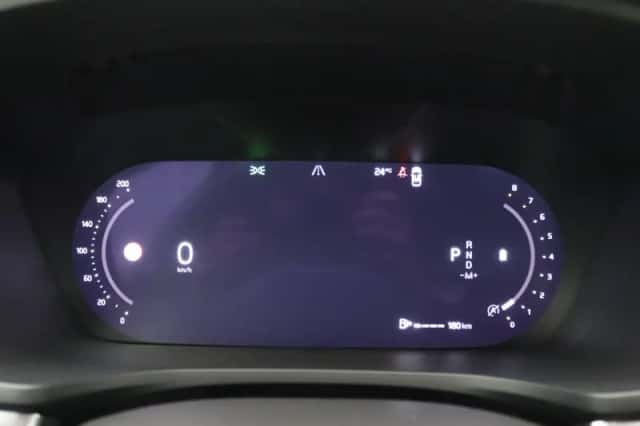 Volvo V60 (2023) thumbnail 6