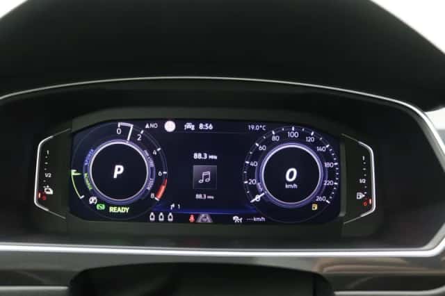 Volkswagen Tiguan (2023) thumbnail 6