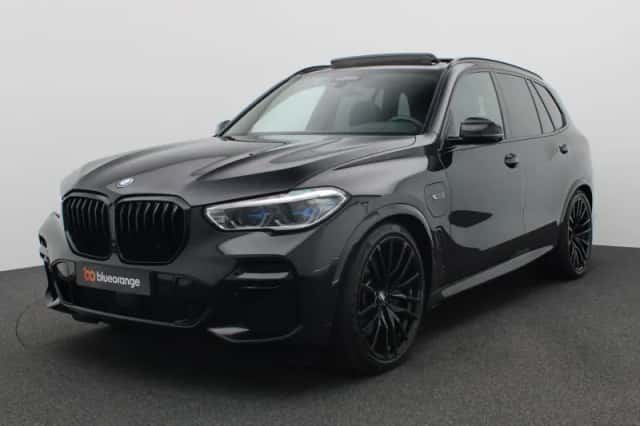 BMW X5 (2022) thumbnail 1