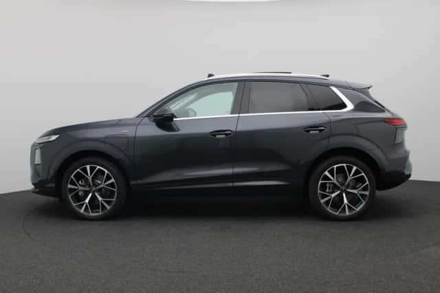 Audi Q3 (2026) thumbnail 2