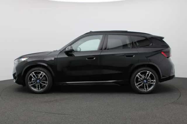 BMW X1 (2026) thumbnail 2