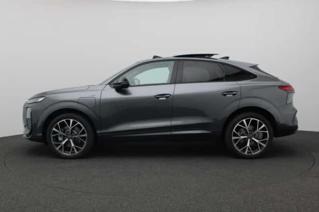 Audi Q3 (2026) thumbnail 2
