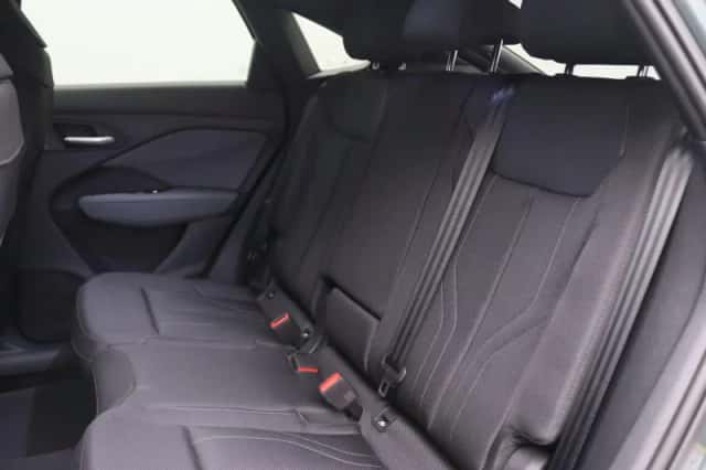Audi Q3 (2026) thumbnail 6