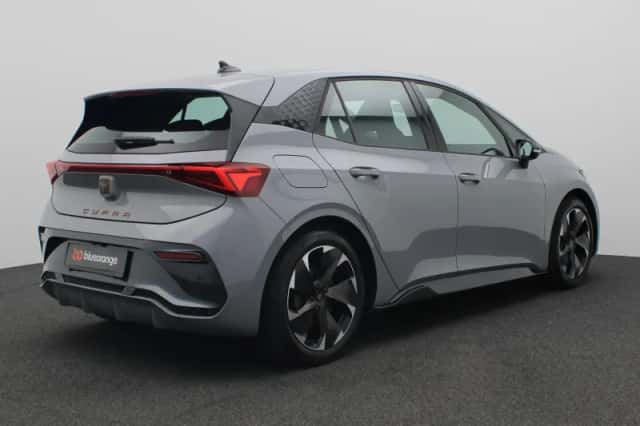 CUPRA Born (2024) thumbnail 3