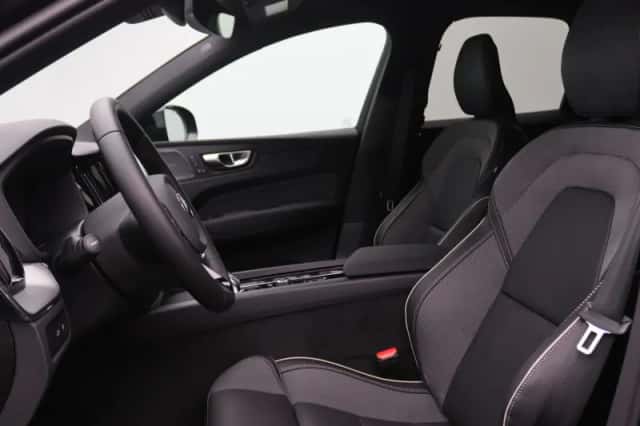 Volvo XC60 (2026) thumbnail 5