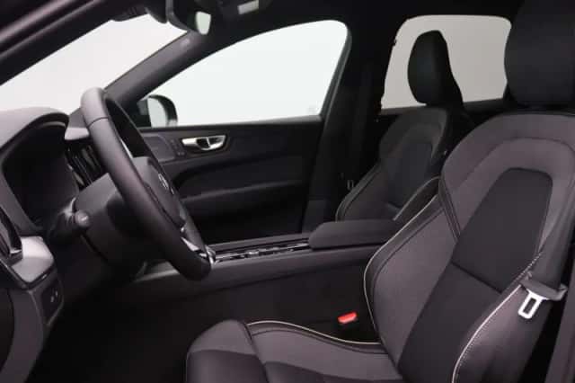 Volvo XC60 (2026) thumbnail 5
