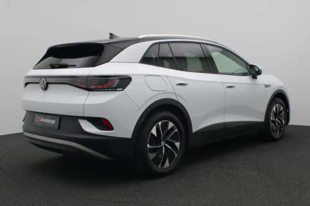 Volkswagen ID.4 (2022) thumbnail 3