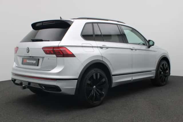 Volkswagen Tiguan (2023) thumbnail 3