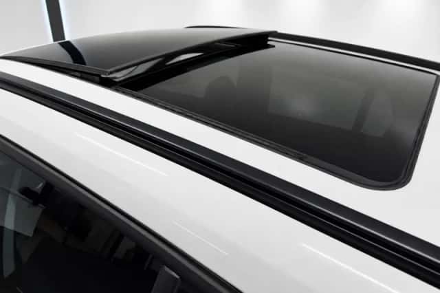 BMW X1 (2016) thumbnail 3